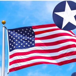 OUTDOOR AMERICAN FLAG